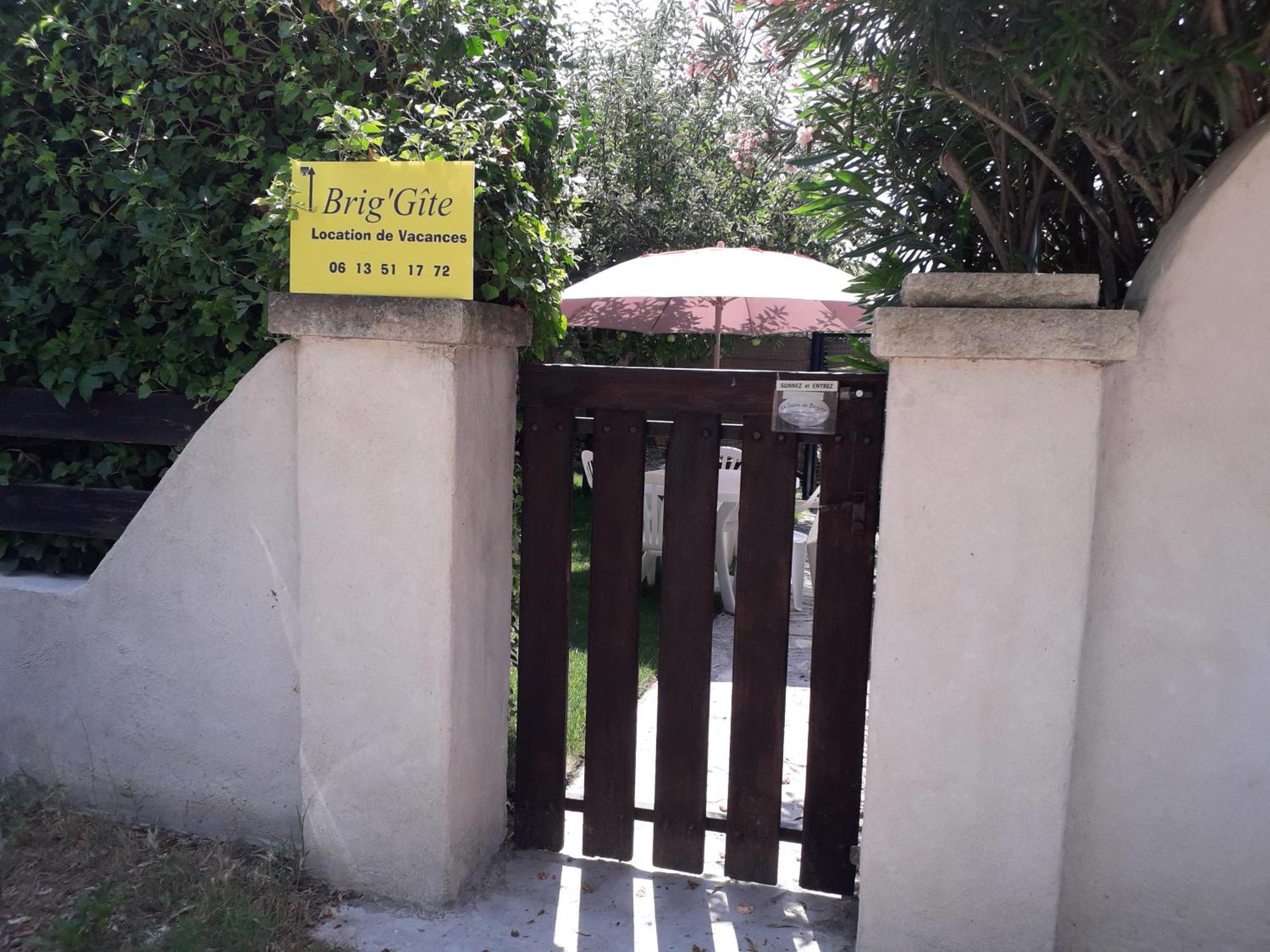 Brig'Gite LʼIsle-sur-la-Sorgue Екстериор снимка